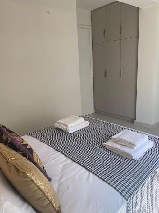 New 2Bd Aprt With Shared Rooftop Pool D3 Athen Exterior foto